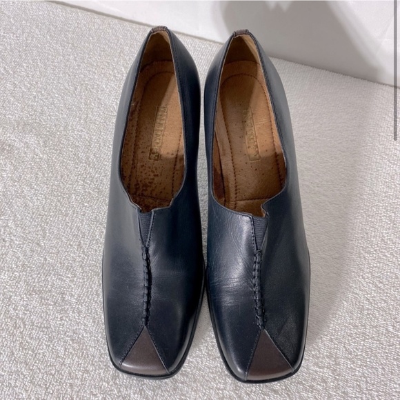 Infinity Black Leather Slip On Square Toe Low Heels W Brown Peekaboo Toe 7.5 - Picture 2 of 14